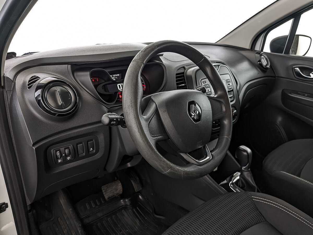 Купить Renault Kaptur с пробегом. Фото: #14