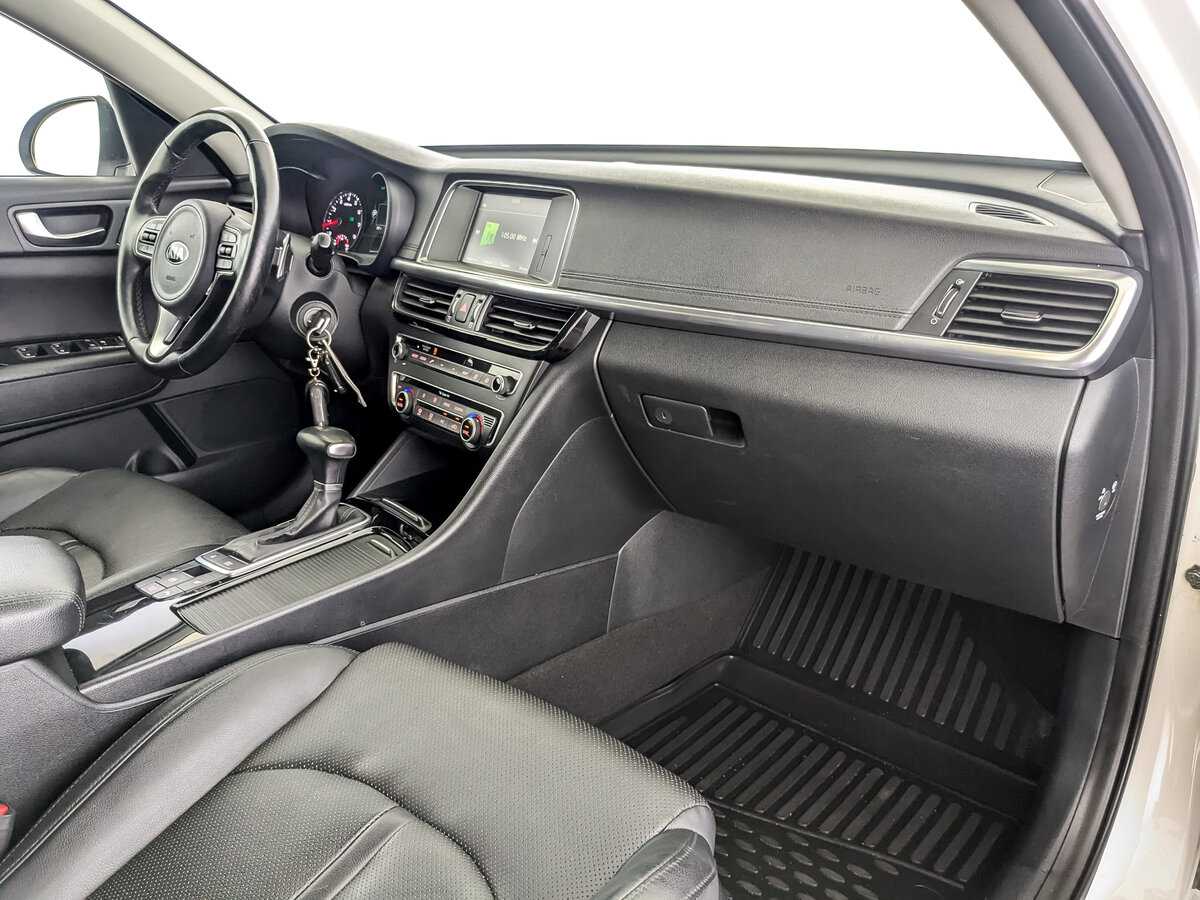 Купить Kia Optima с пробегом. Фото: #8