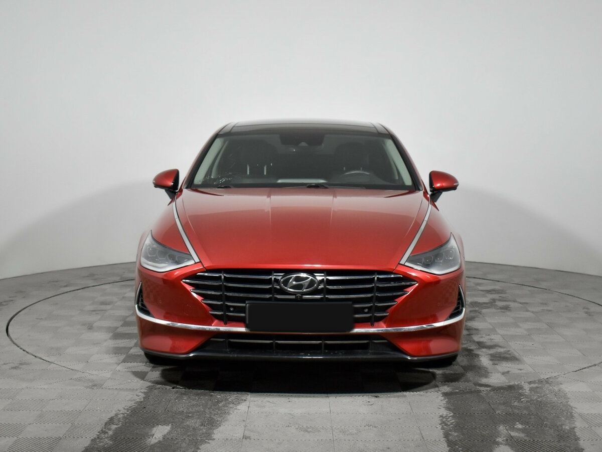 Купить Hyundai Sonata с пробегом. Фото: #1