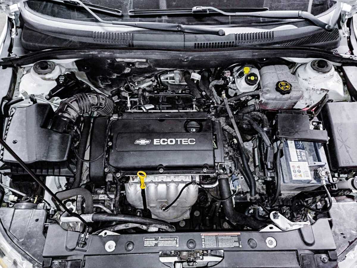 Купить Chevrolet Cruze с пробегом. Фото: #8