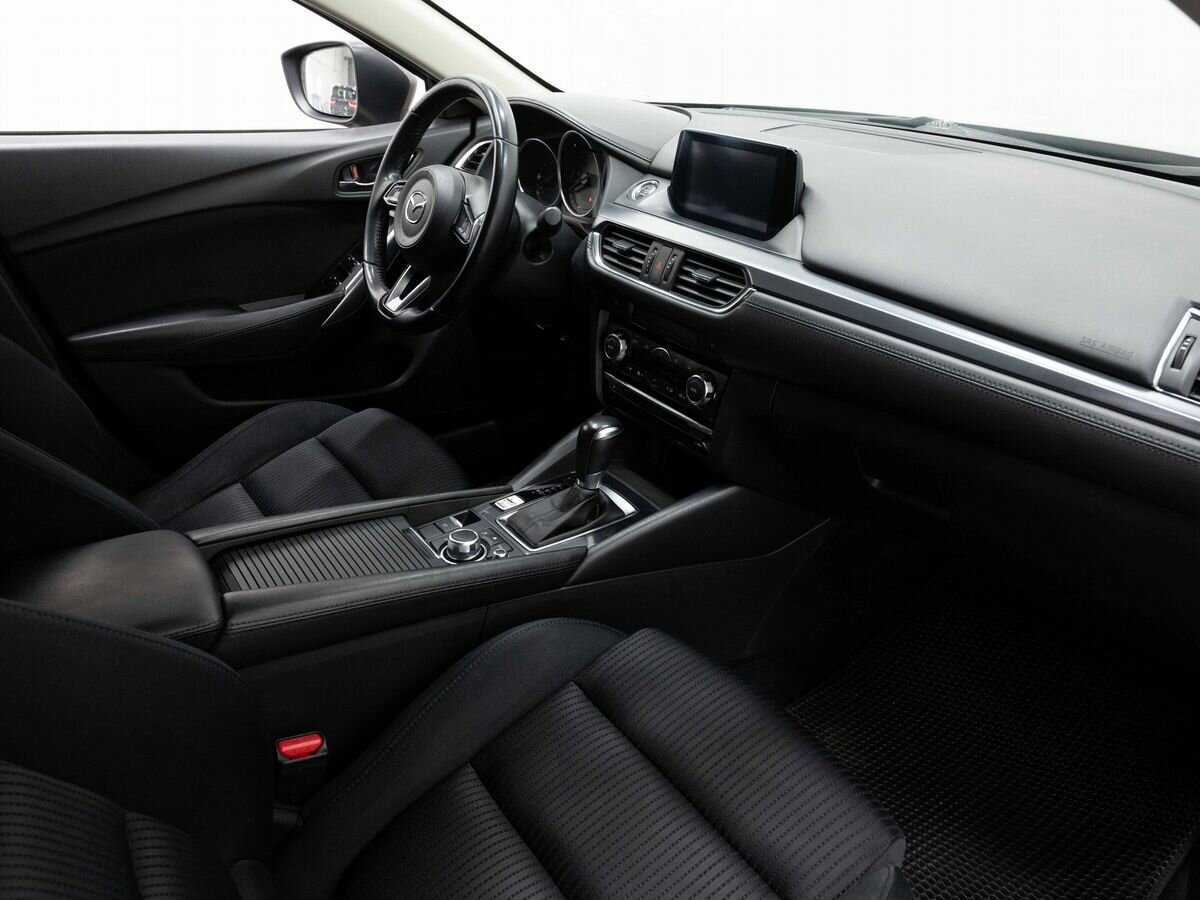 Купить Mazda 6 с пробегом. Фото: #11