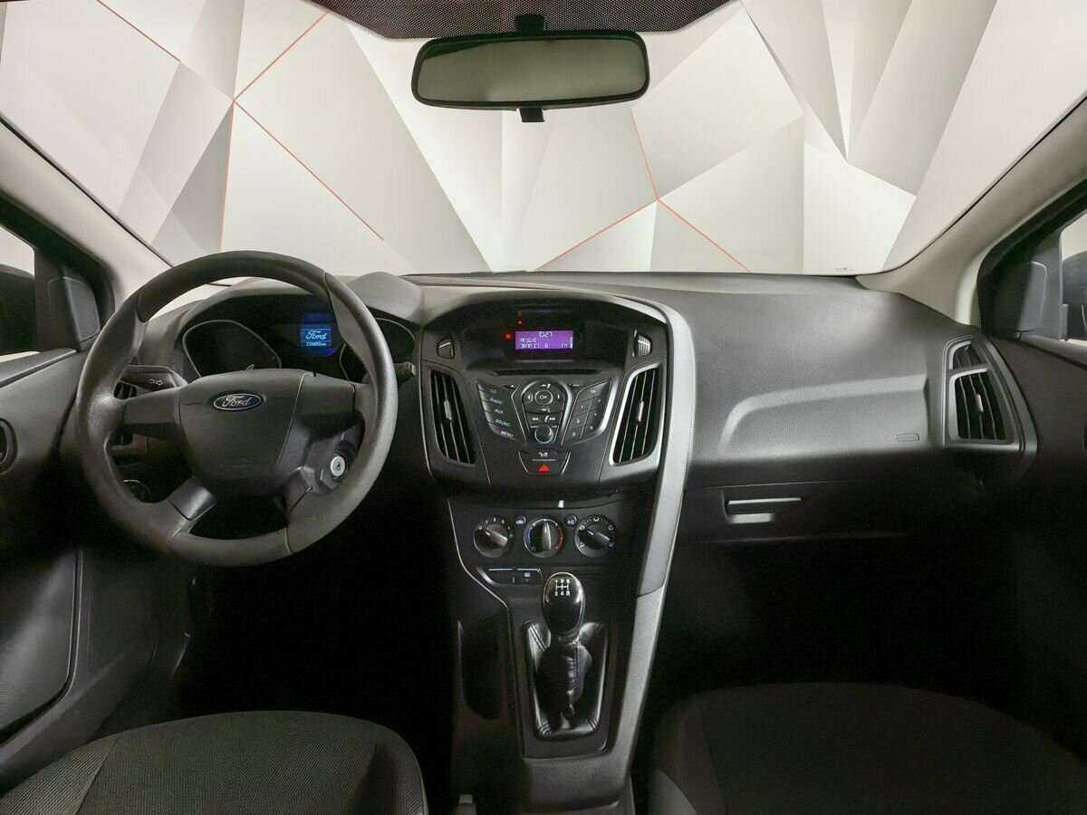 Купить Ford Focus с пробегом. Фото: #9