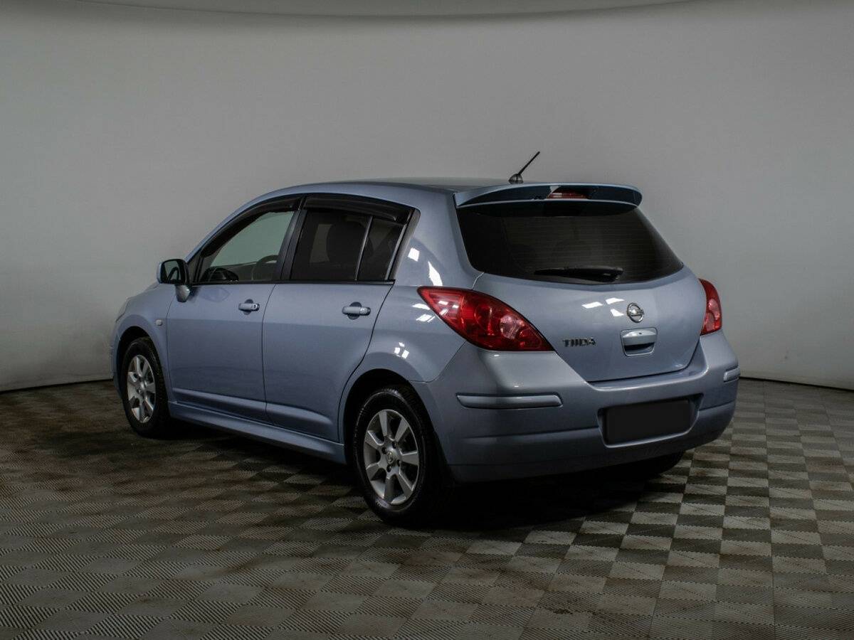 Купить Nissan Tiida с пробегом. Фото: #6