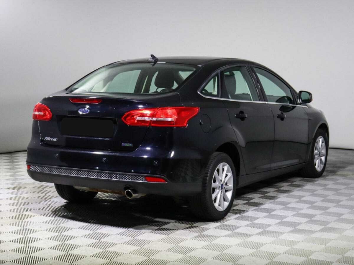 Купить Ford Focus с пробегом. Фото: #4