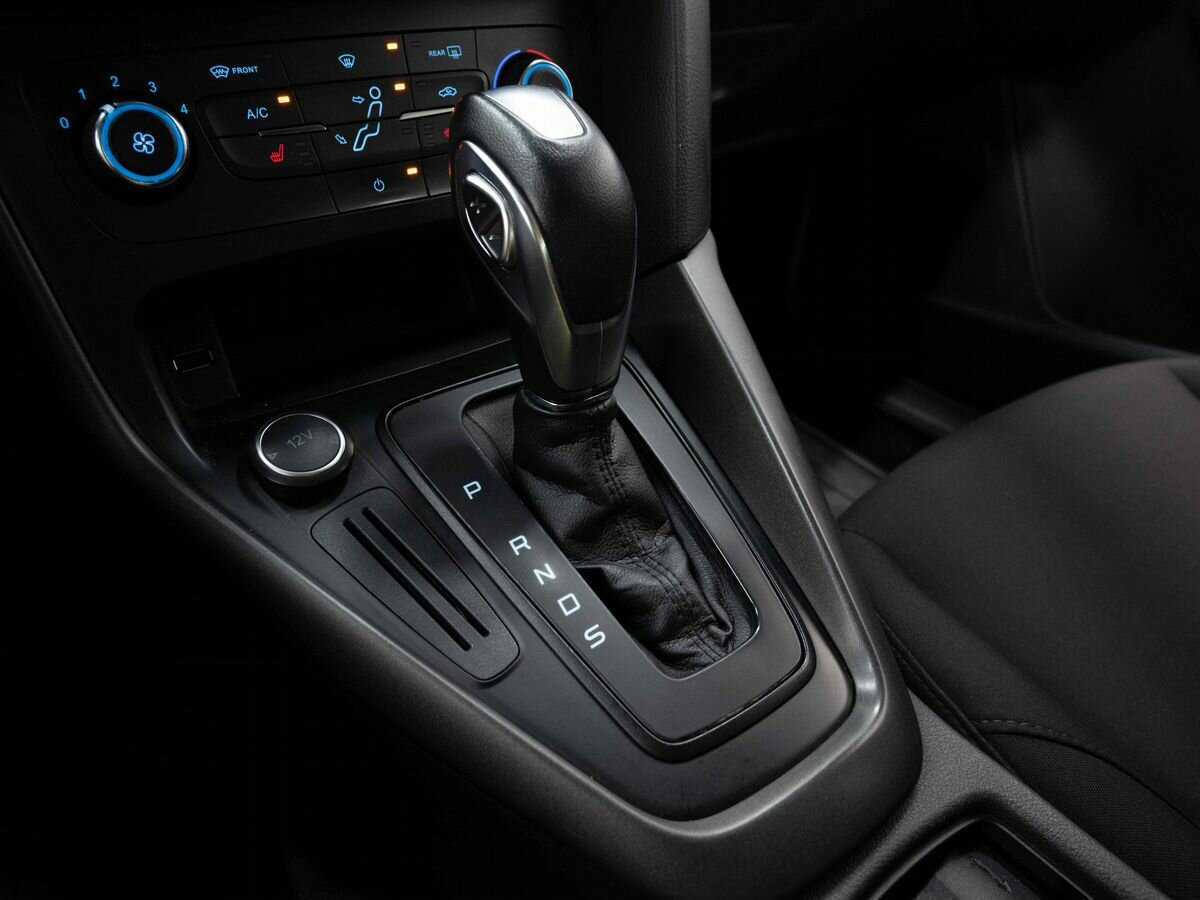 Купить Ford Focus с пробегом. Фото: #21