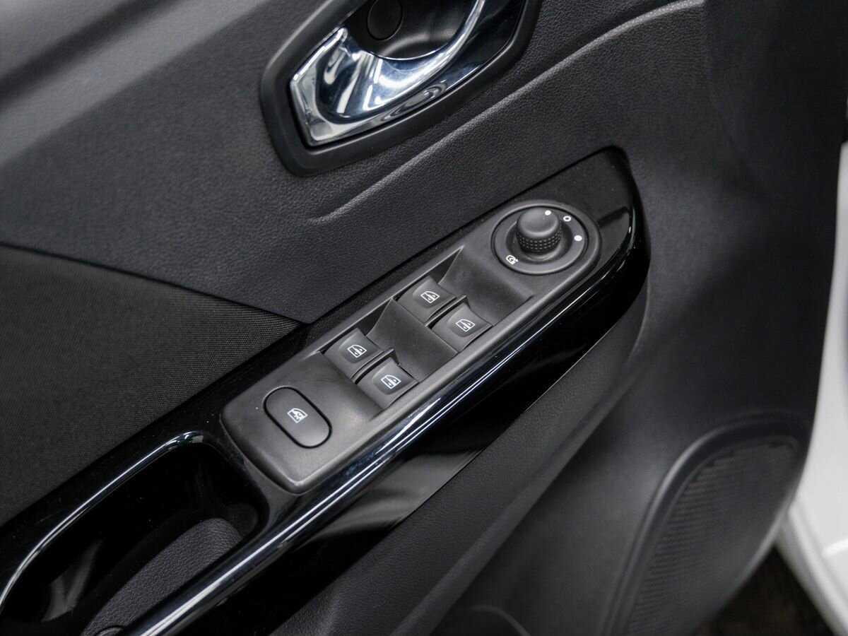 Купить Renault Kaptur с пробегом. Фото: #15