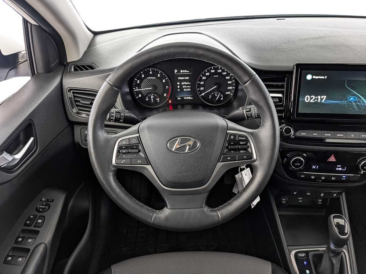 Купить Hyundai Solaris с пробегом. Фото: #21