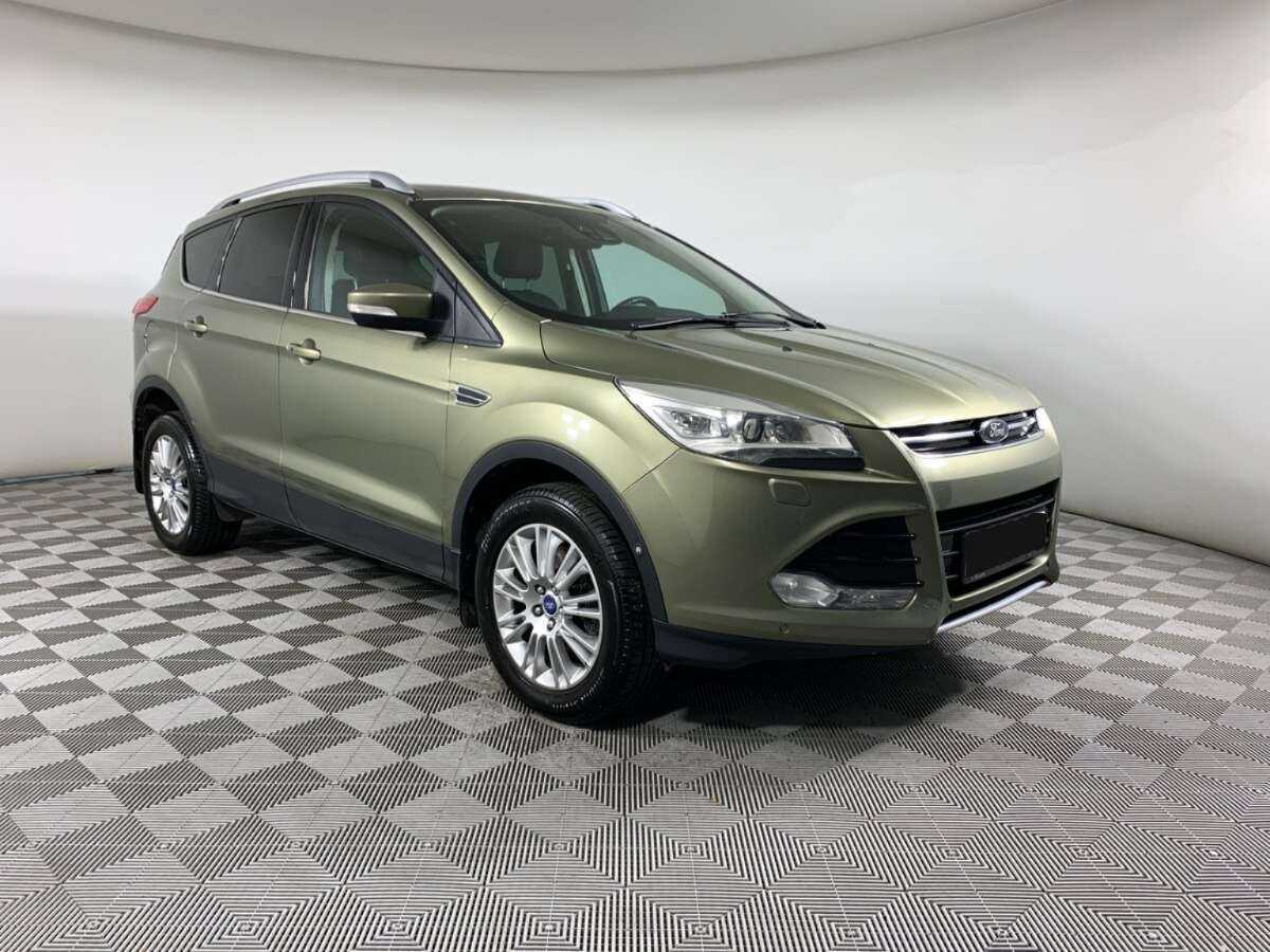 Купить Ford Kuga с пробегом. Фото: #2
