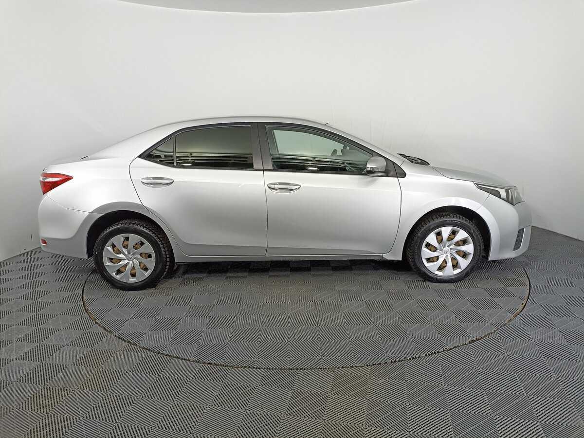 Купить Toyota Corolla с пробегом. Фото: #3