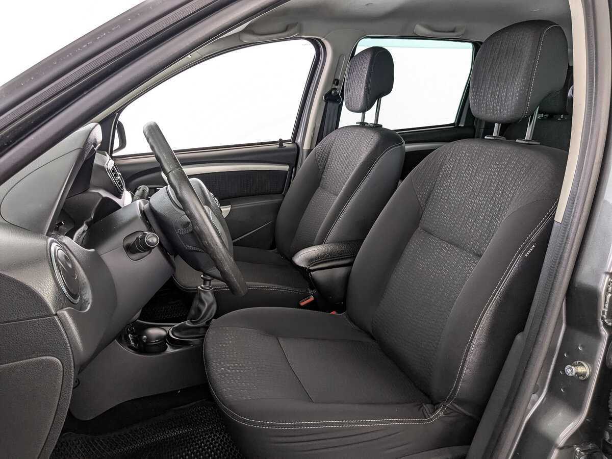 Купить Nissan Terrano с пробегом. Фото: #17