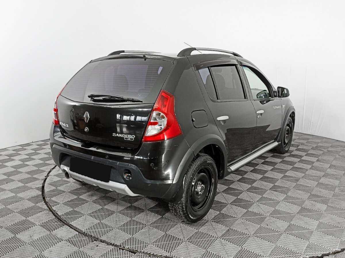 Купить Renault Sandero с пробегом. Фото: #3