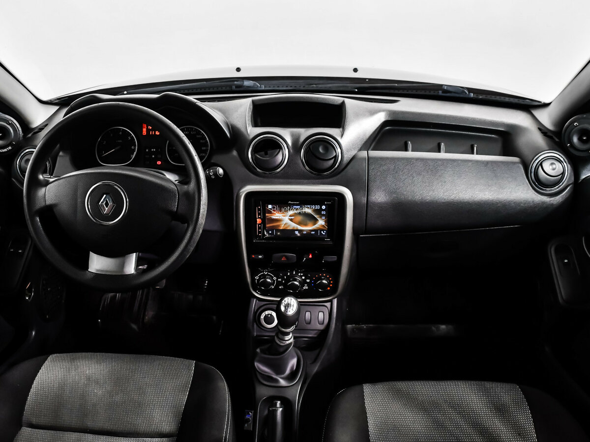 Купить Renault Duster с пробегом. Фото: #11