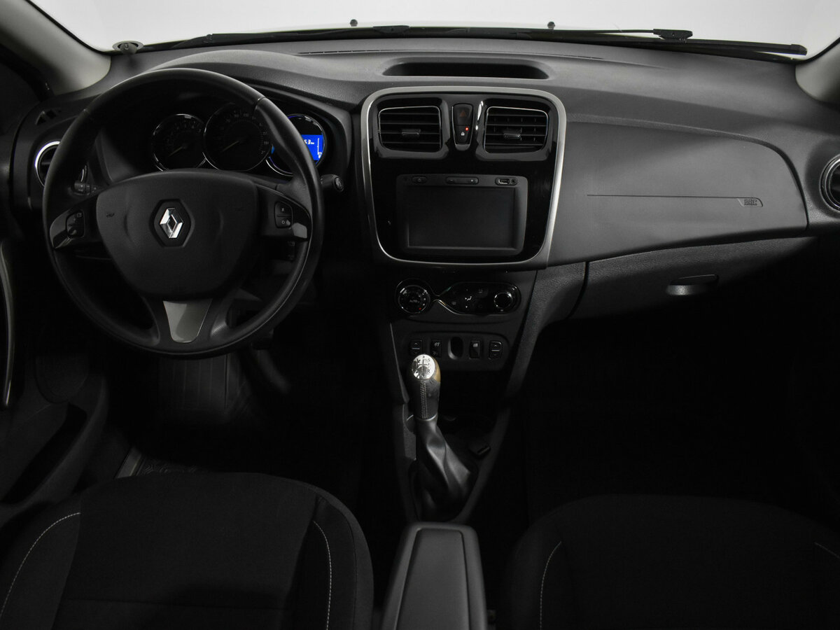 Купить Renault Sandero с пробегом. Фото: #9