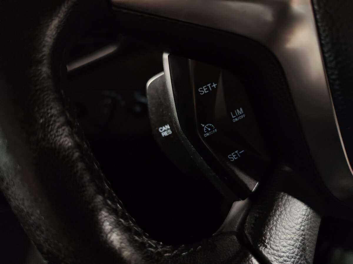 Купить Ford Kuga с пробегом. Фото: #11