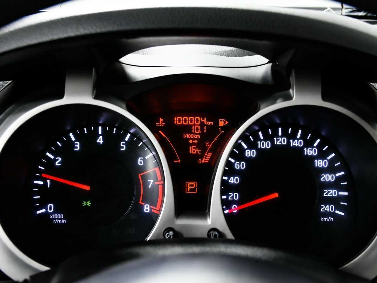 Купить Nissan Juke с пробегом. Фото: #9