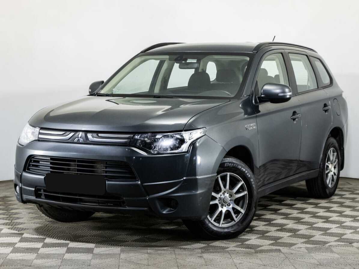 Купить Mitsubishi Outlander с пробегом. Посмотреть фото