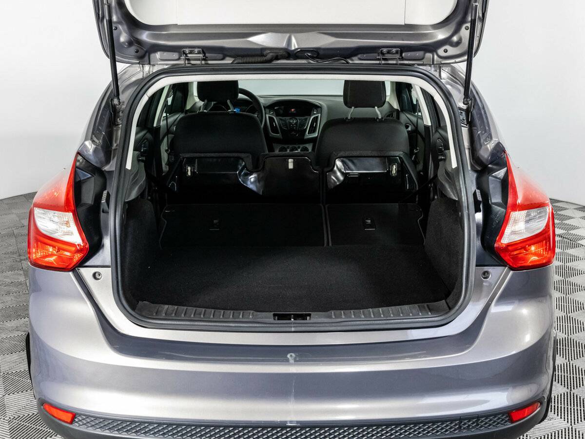 Купить Ford Focus с пробегом. Фото: #18