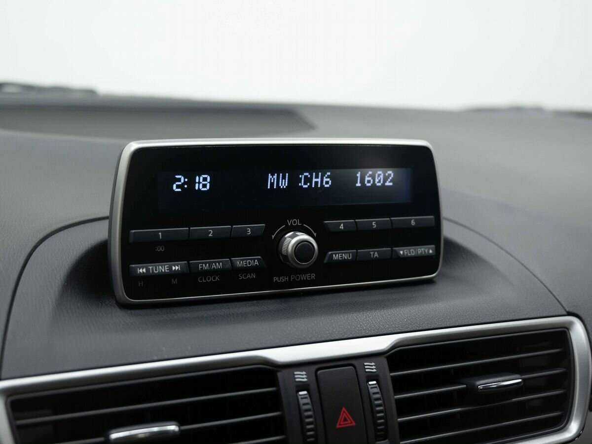 Купить Mazda 3 с пробегом. Фото: #18