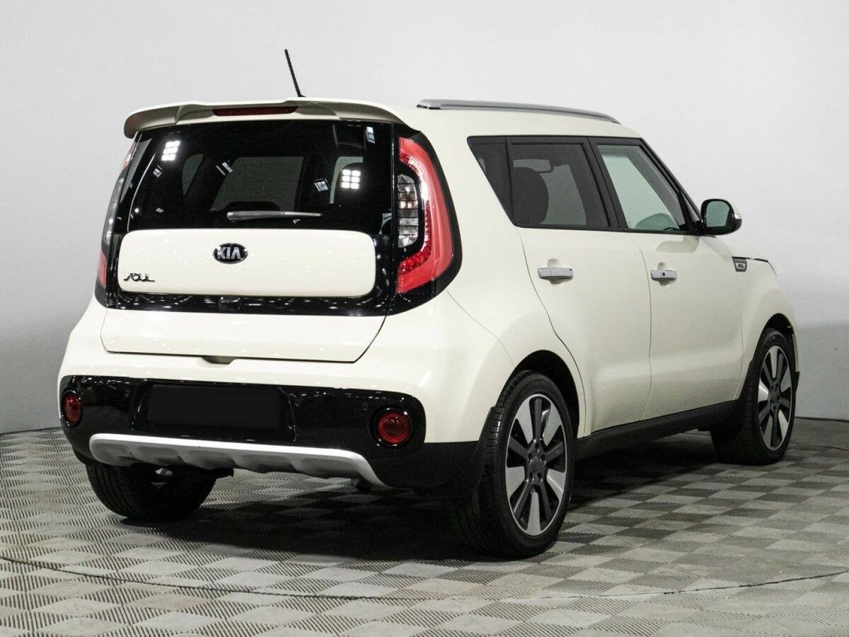 Купить Kia Soul с пробегом. Фото: #4