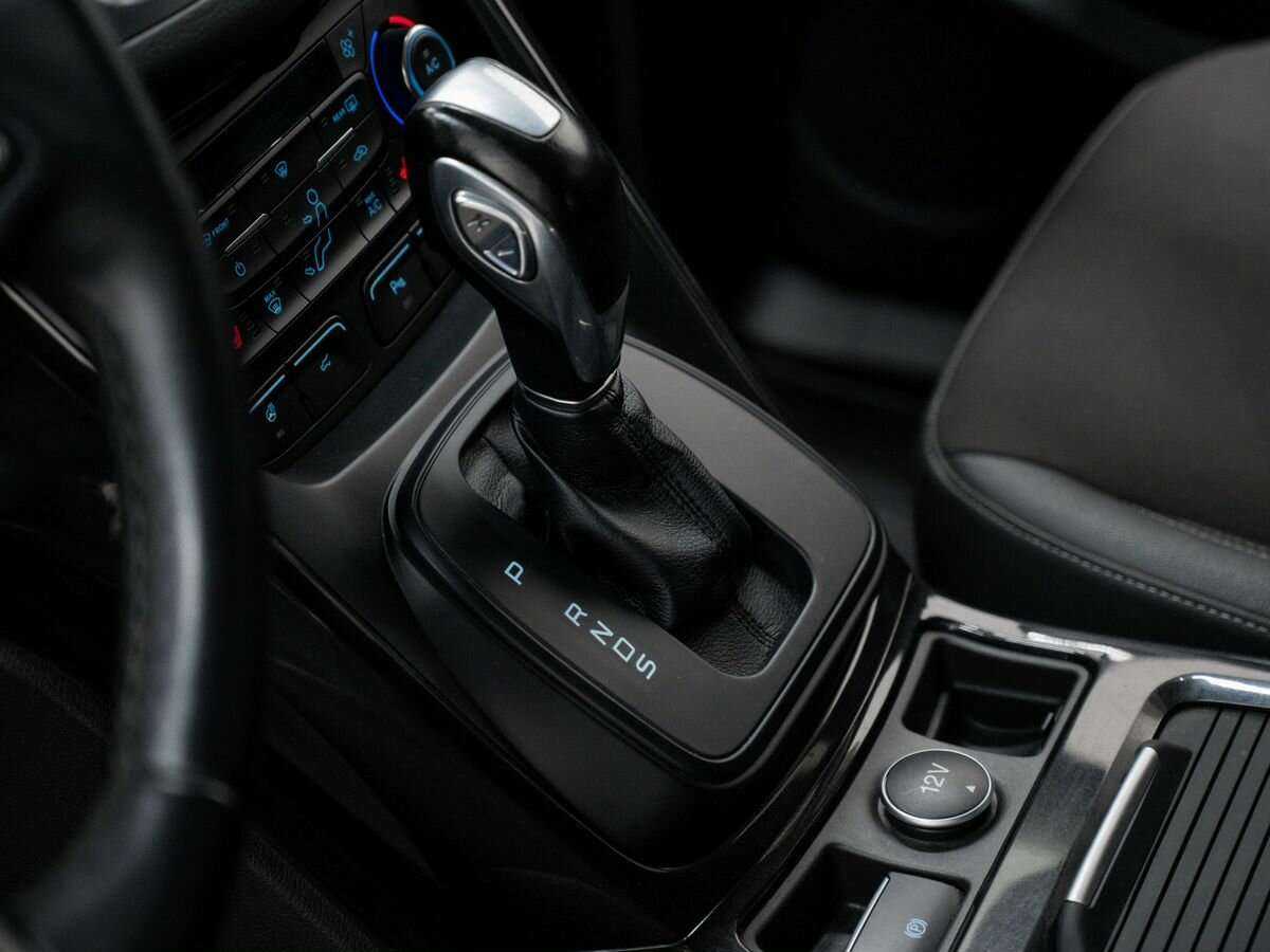 Купить Ford Kuga с пробегом. Фото: #22