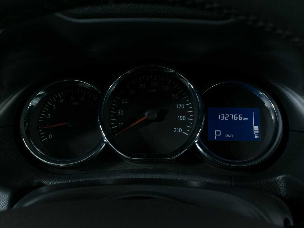 Купить Nissan Terrano с пробегом. Фото: #10