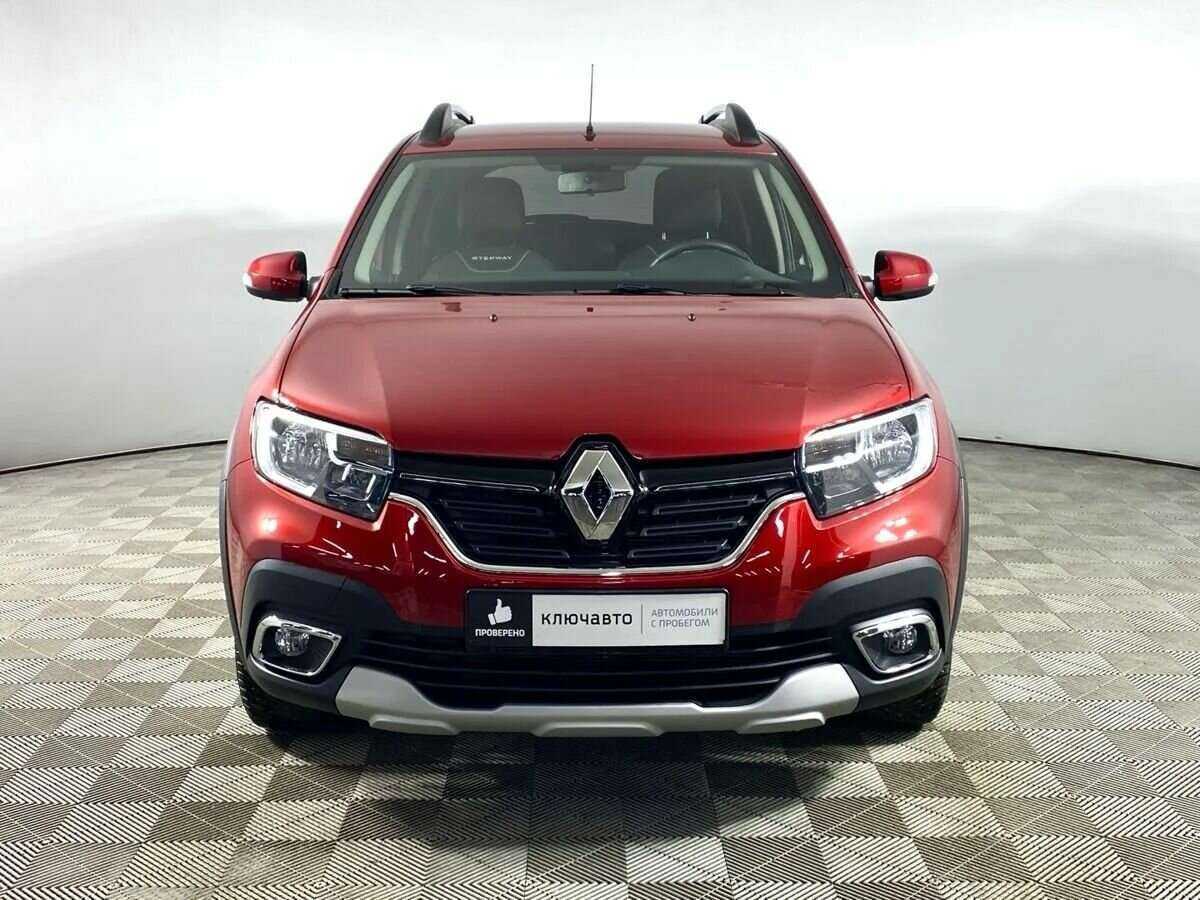Купить Renault Sandero с пробегом. Фото: #1