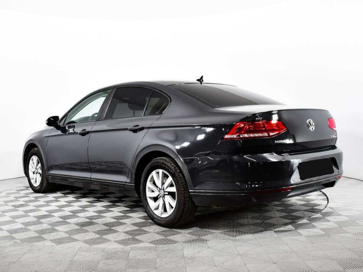 Купить Volkswagen Passat с пробегом. Фото: #6