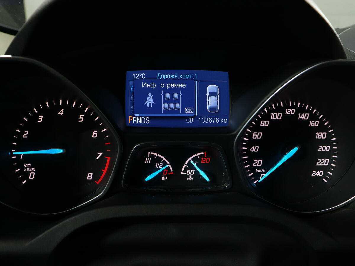 Купить Ford Kuga с пробегом. Фото: #10