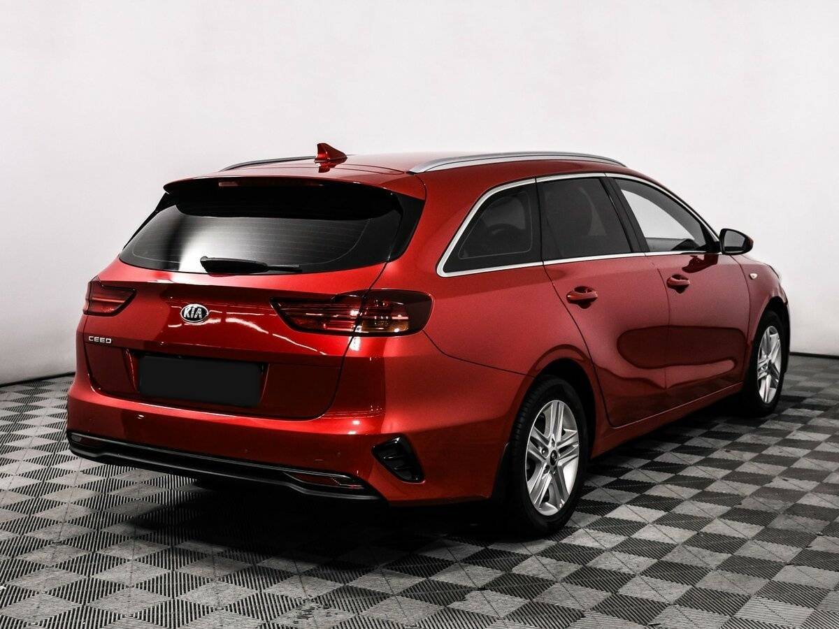 Купить Kia Ceed с пробегом. Фото: #4