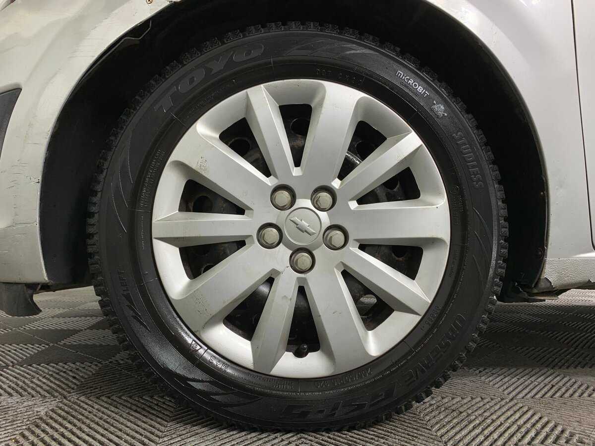 Купить Chevrolet Aveo с пробегом. Фото: #8