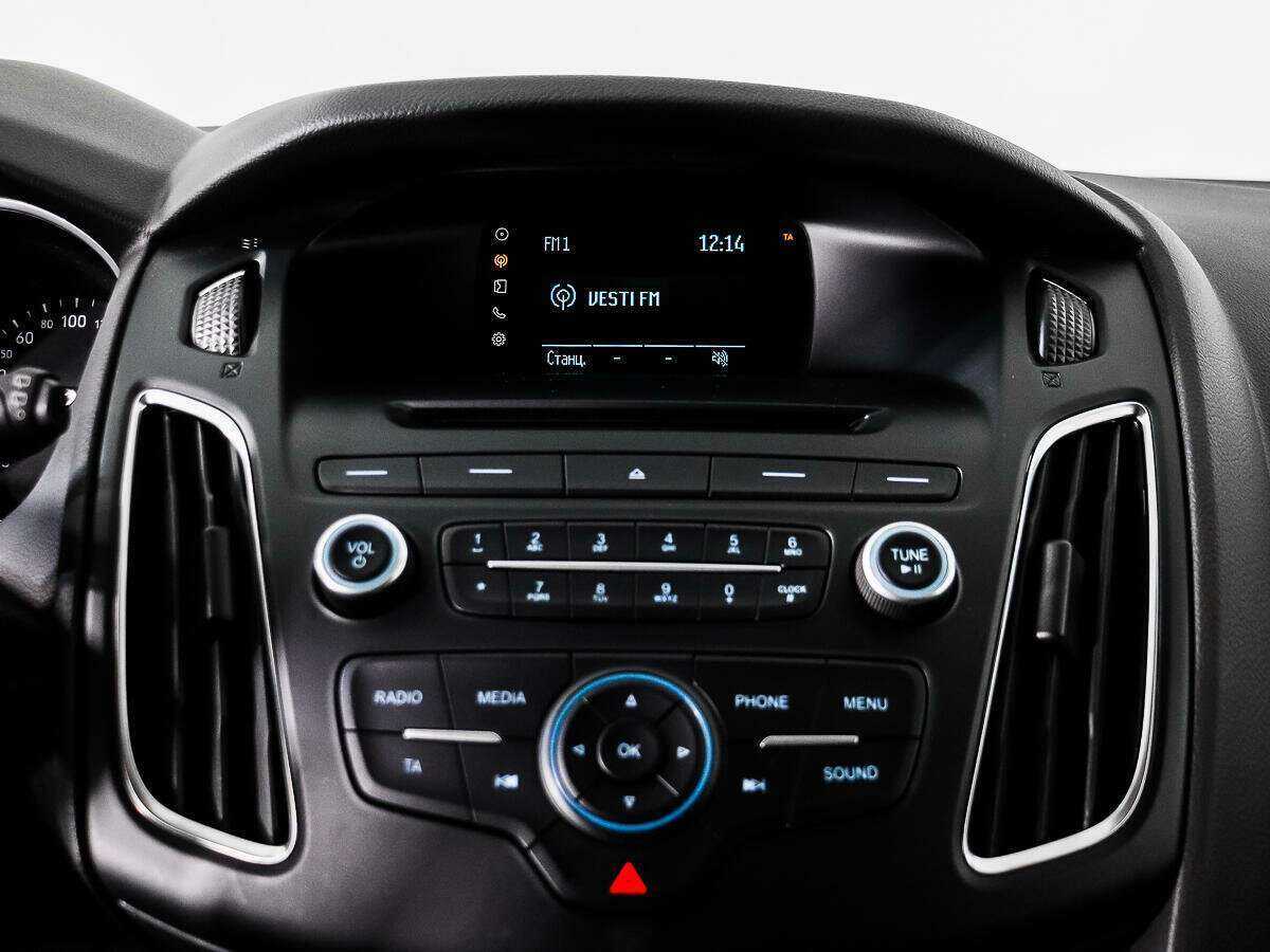 Купить Ford Focus с пробегом. Фото: #12