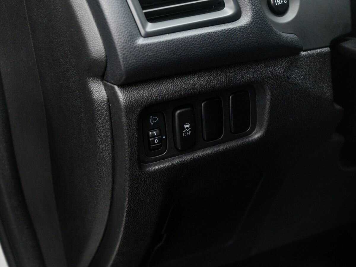 Купить Mitsubishi ASX с пробегом. Фото: #16