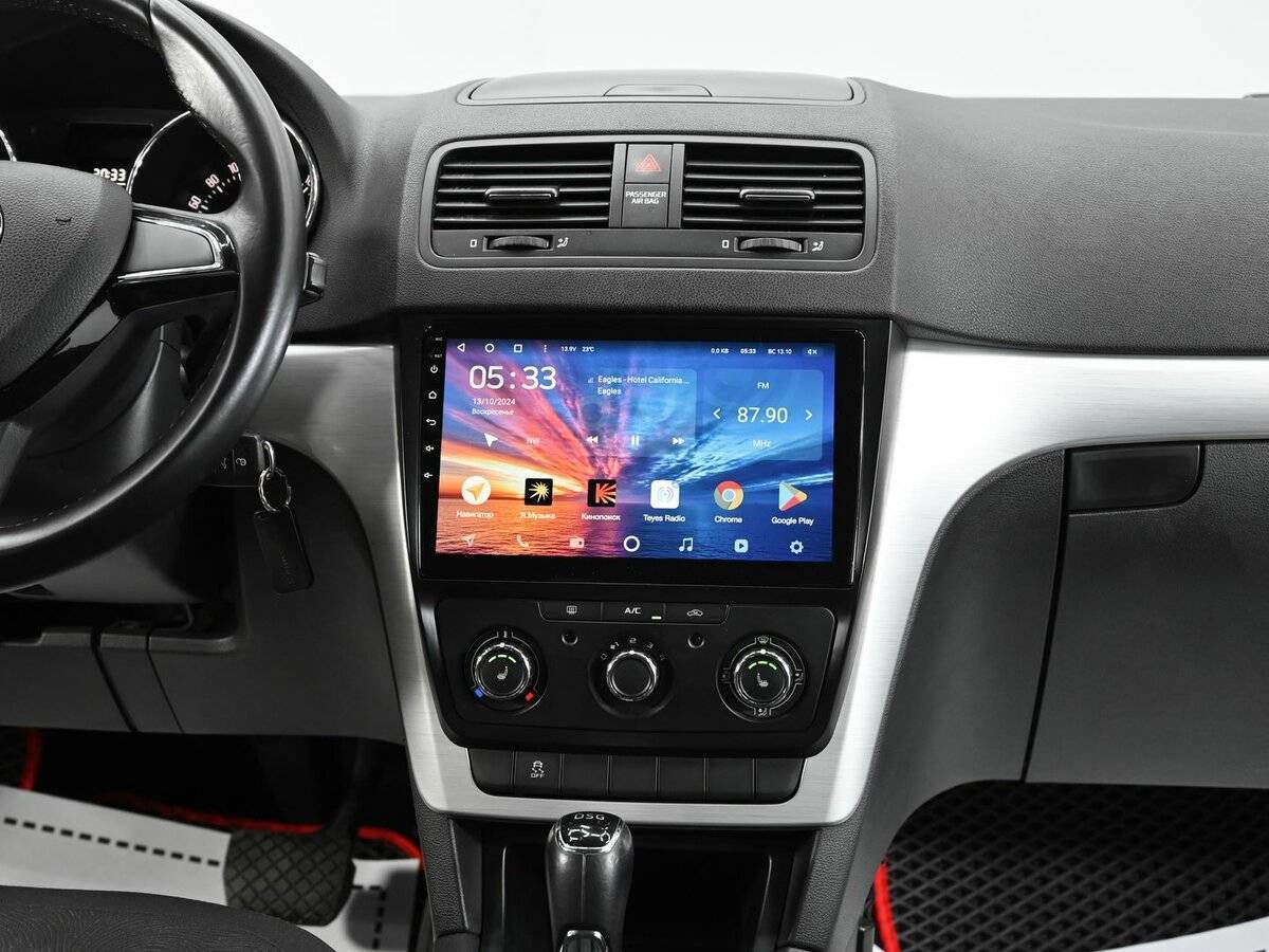 Купить Skoda Yeti с пробегом. Фото: #9