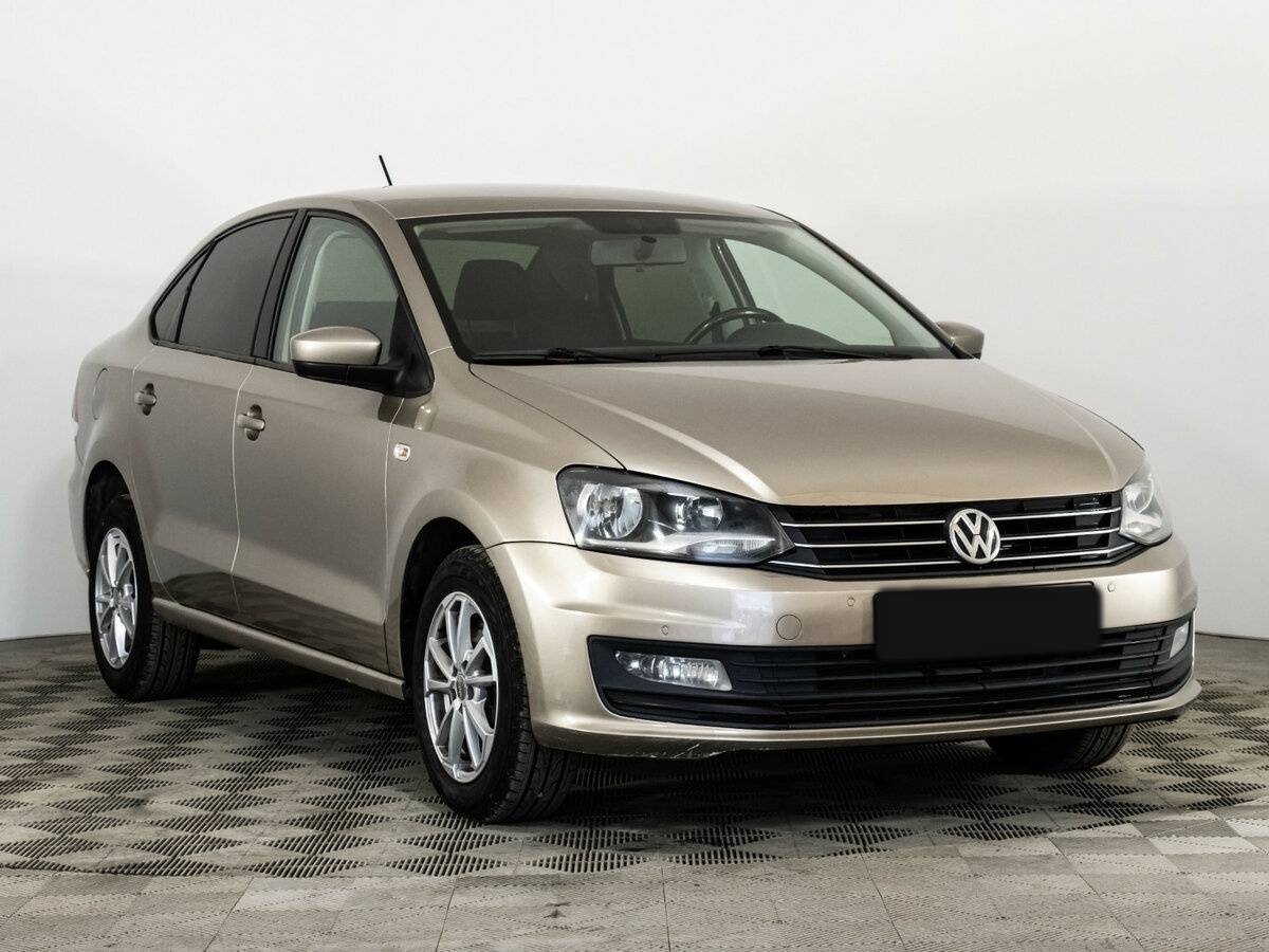 Купить Volkswagen Polo с пробегом. Фото: #2