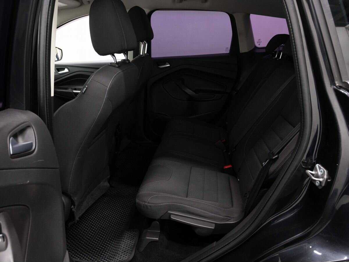 Купить Ford Kuga с пробегом. Фото: #9
