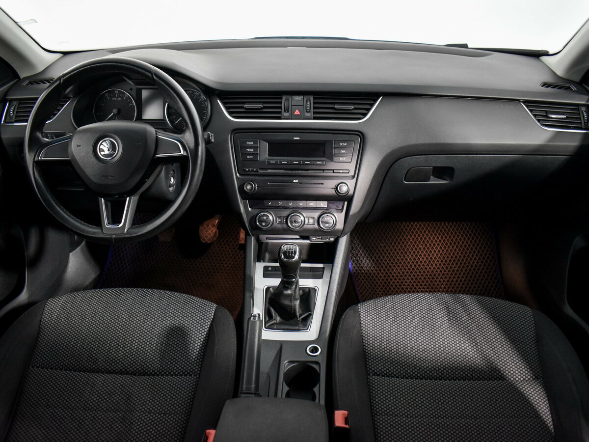 Купить Skoda Octavia с пробегом. Фото: #13