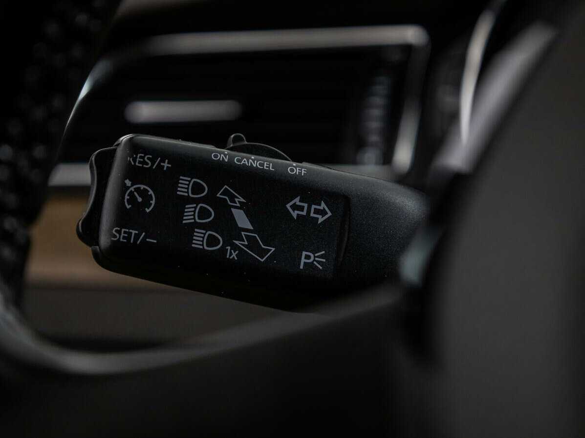 Купить Skoda Superb с пробегом. Фото: #24