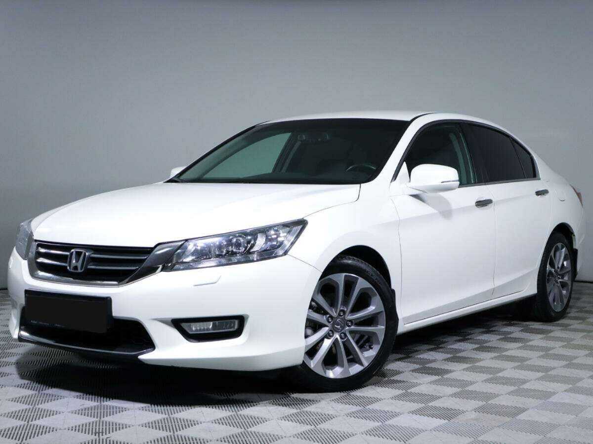 Купить Honda Accord с пробегом. Посмотреть фото