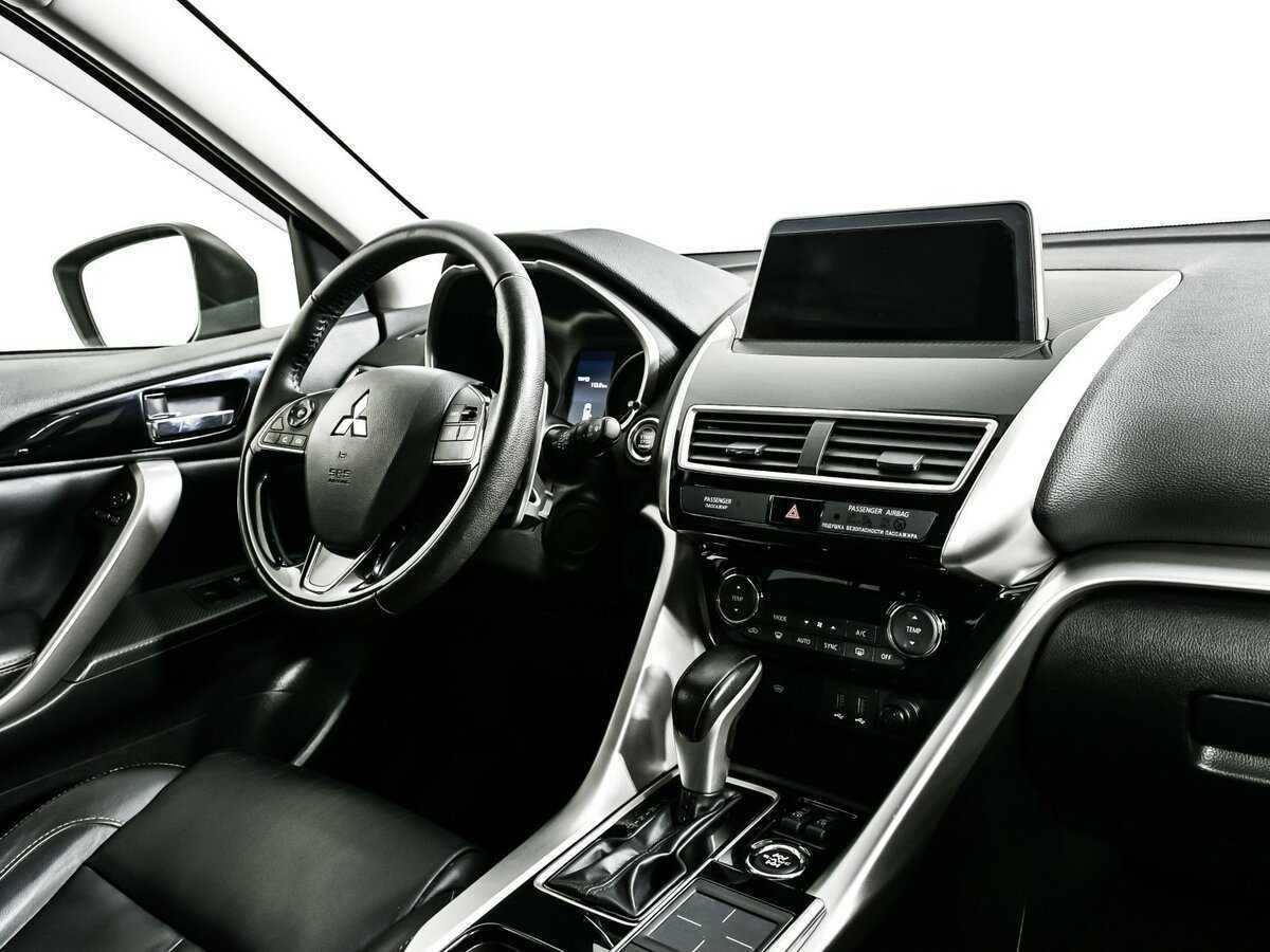 Купить Mitsubishi Eclipse Cross с пробегом. Фото: #8