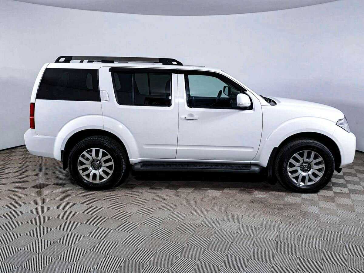 Купить Nissan Pathfinder с пробегом. Фото: #3