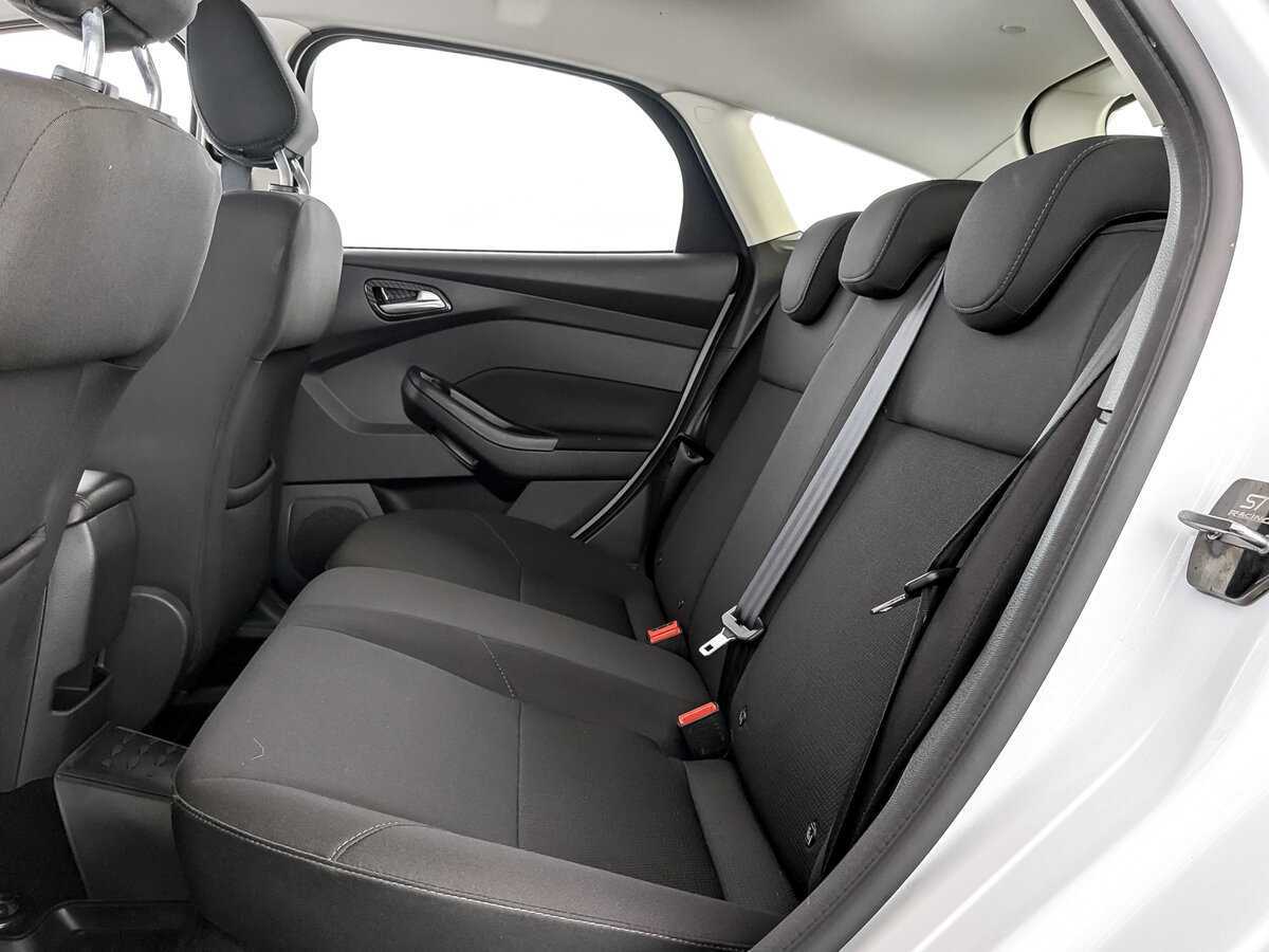 Купить Ford Focus с пробегом. Фото: #11