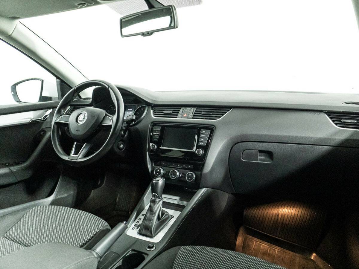 Купить Skoda Octavia с пробегом. Фото: #8