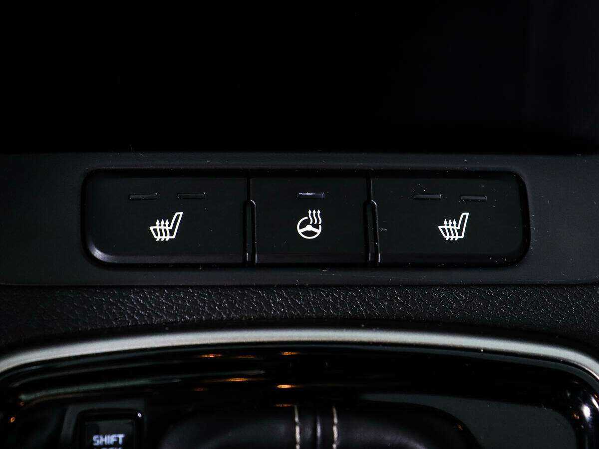 Купить Kia Rio с пробегом. Фото: #17