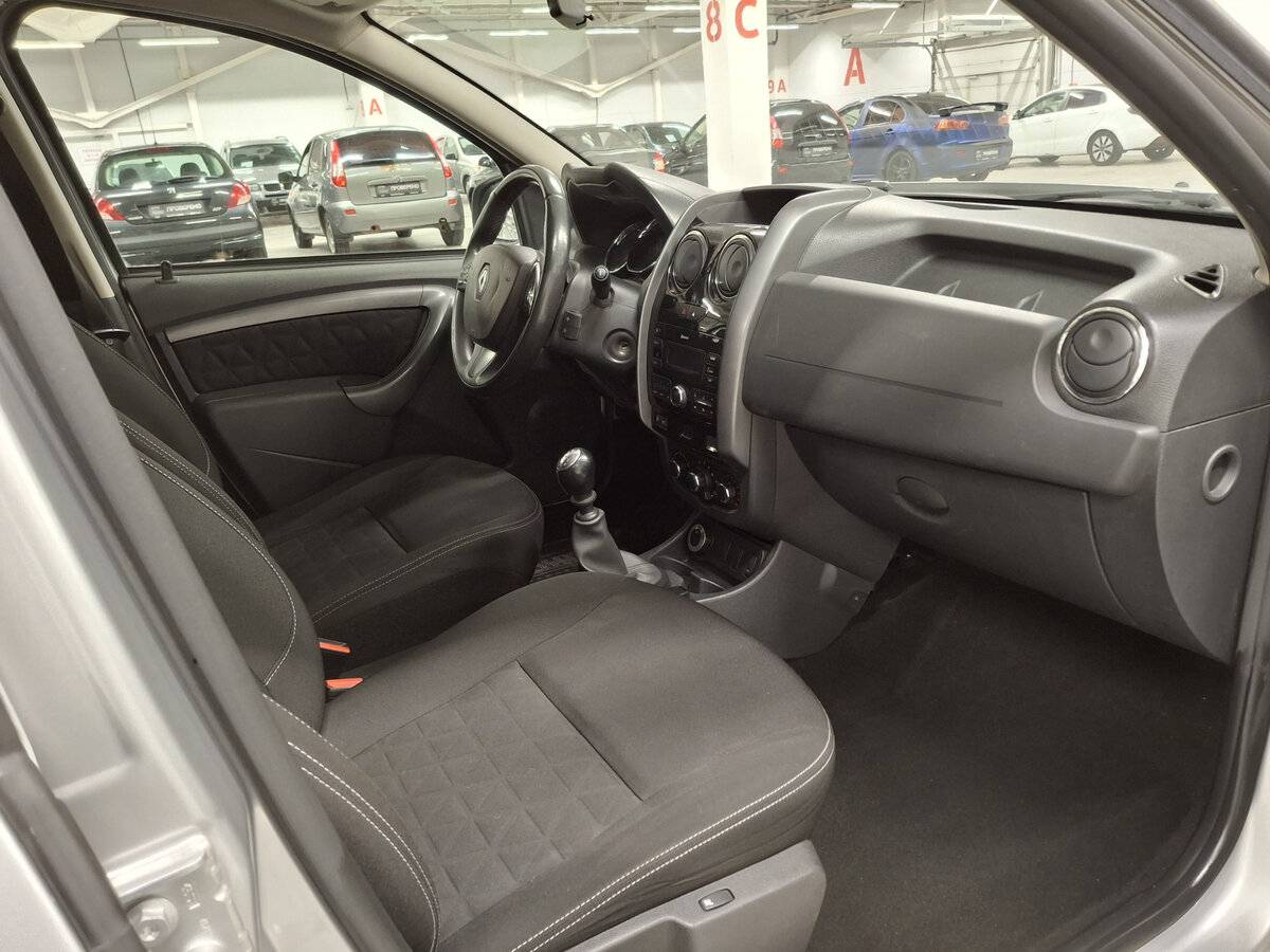 Купить Renault Duster с пробегом. Фото: #10