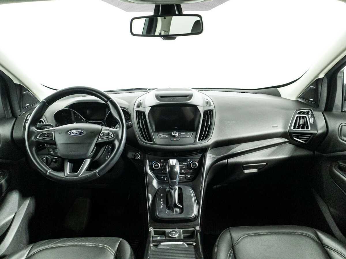 Купить Ford Kuga с пробегом. Фото: #12