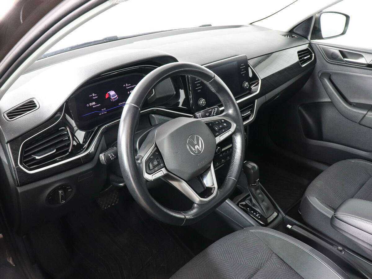 Купить Volkswagen Polo с пробегом. Фото: #8