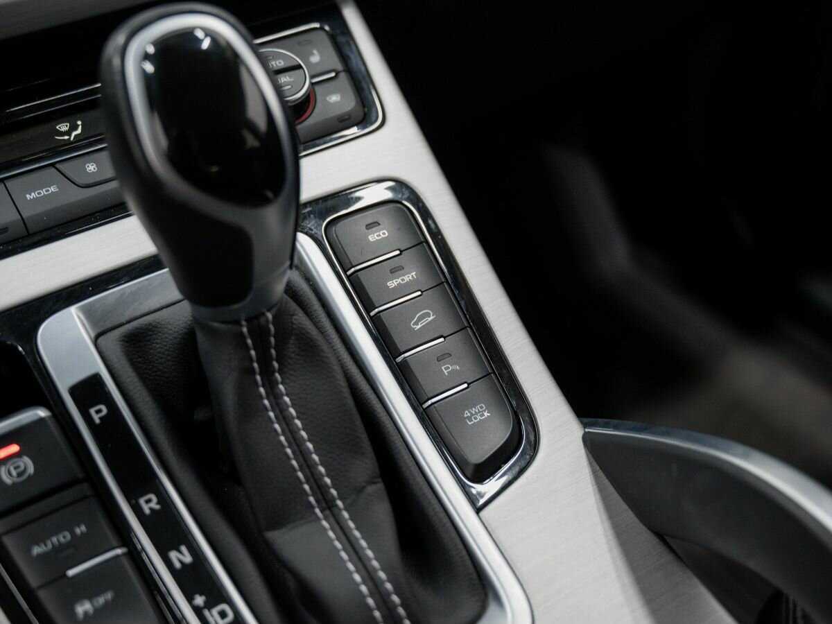 Купить Geely Atlas с пробегом. Фото: #17