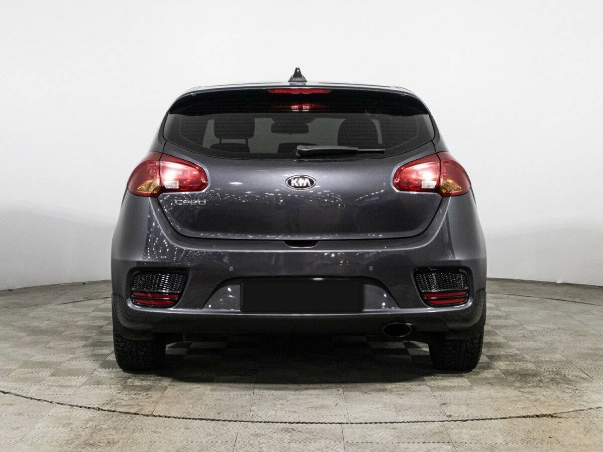 Купить Kia Ceed с пробегом. Фото: #5