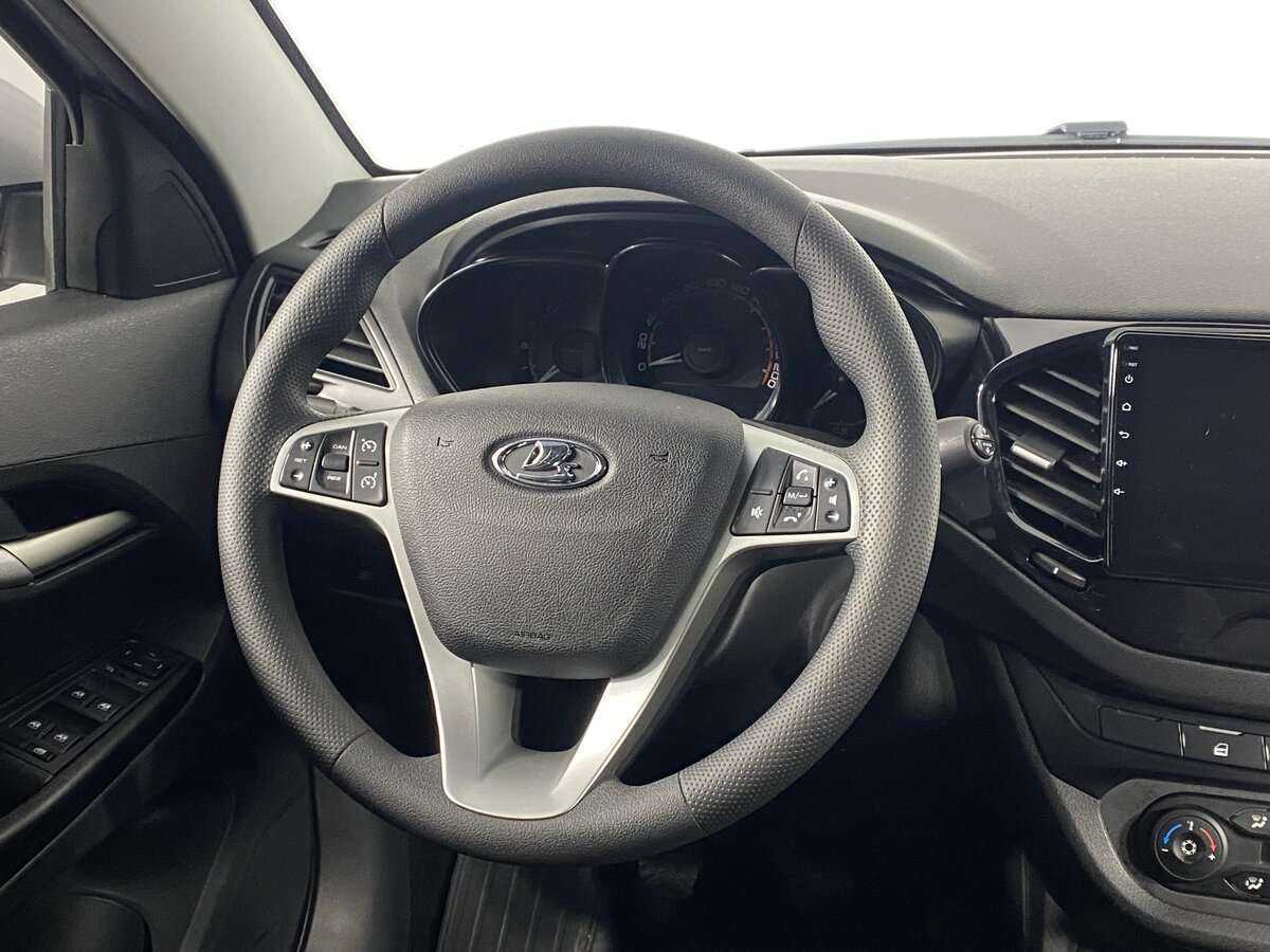 Купить Lada (ВАЗ) Vesta с пробегом. Фото: #9