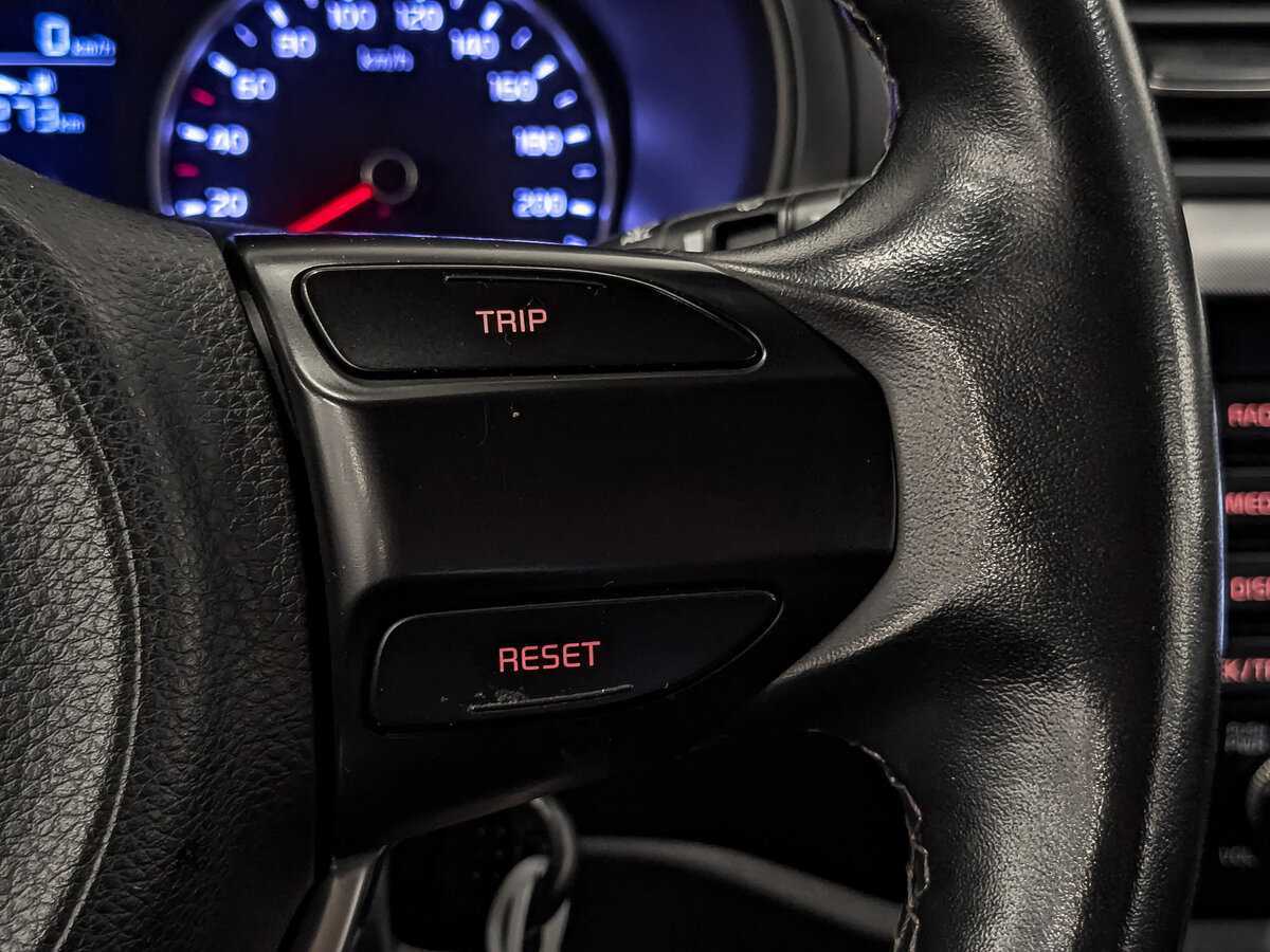 Купить Kia Rio с пробегом. Фото: #25